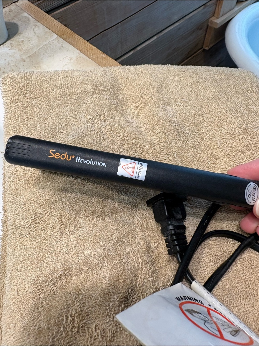 Sedu Revolution Black Flat Iron Mini Travel Size
